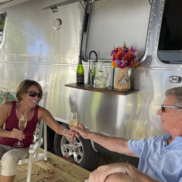 Airstream Party Ledge