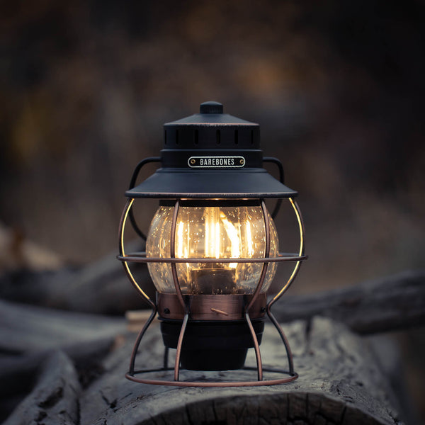 LIV-280_RailroadLantern_Lifestyle01
