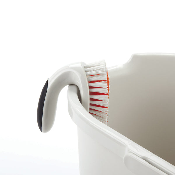 airstream oxo scrub brush 3