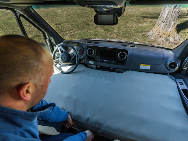 Touring Coach Front Cab Air Mattress and Sheets Bundle