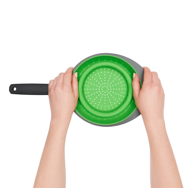 oxo airstream two quart silicone collapsible strainer 2qt_4c