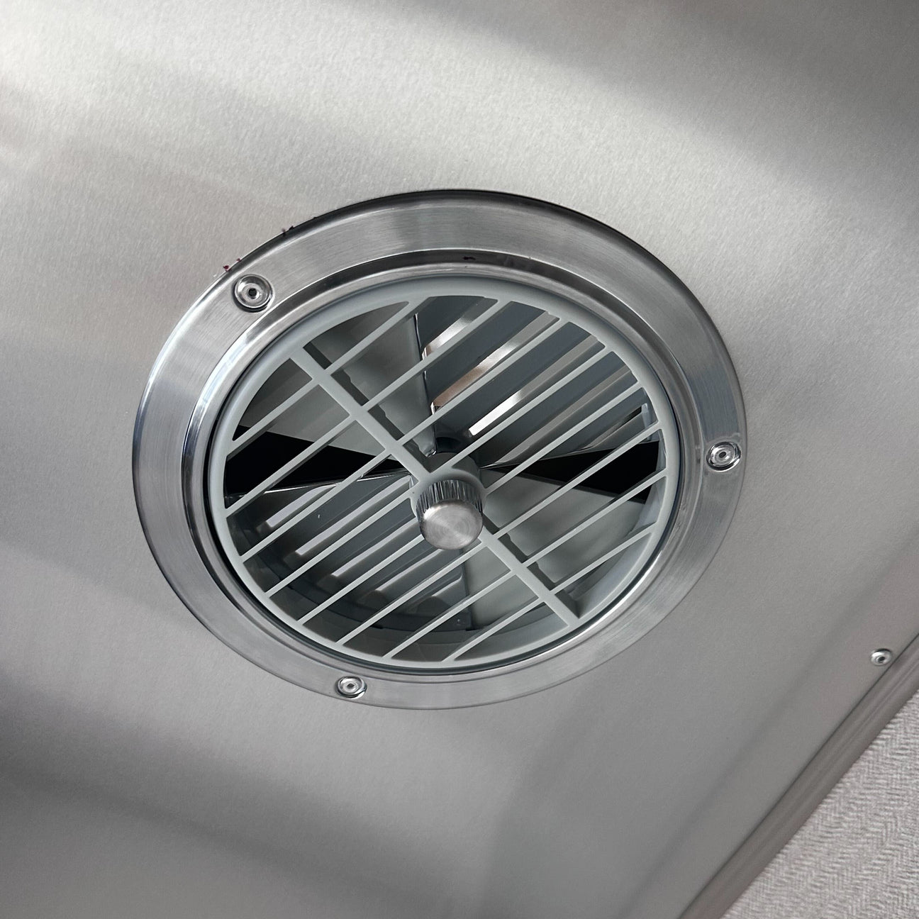 Airstream Ceiling Air Vent Register | Part # 204438-01 – Airstream ...