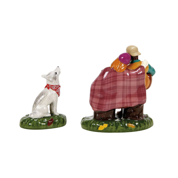 Fireside Serenade Collectible Set of 2