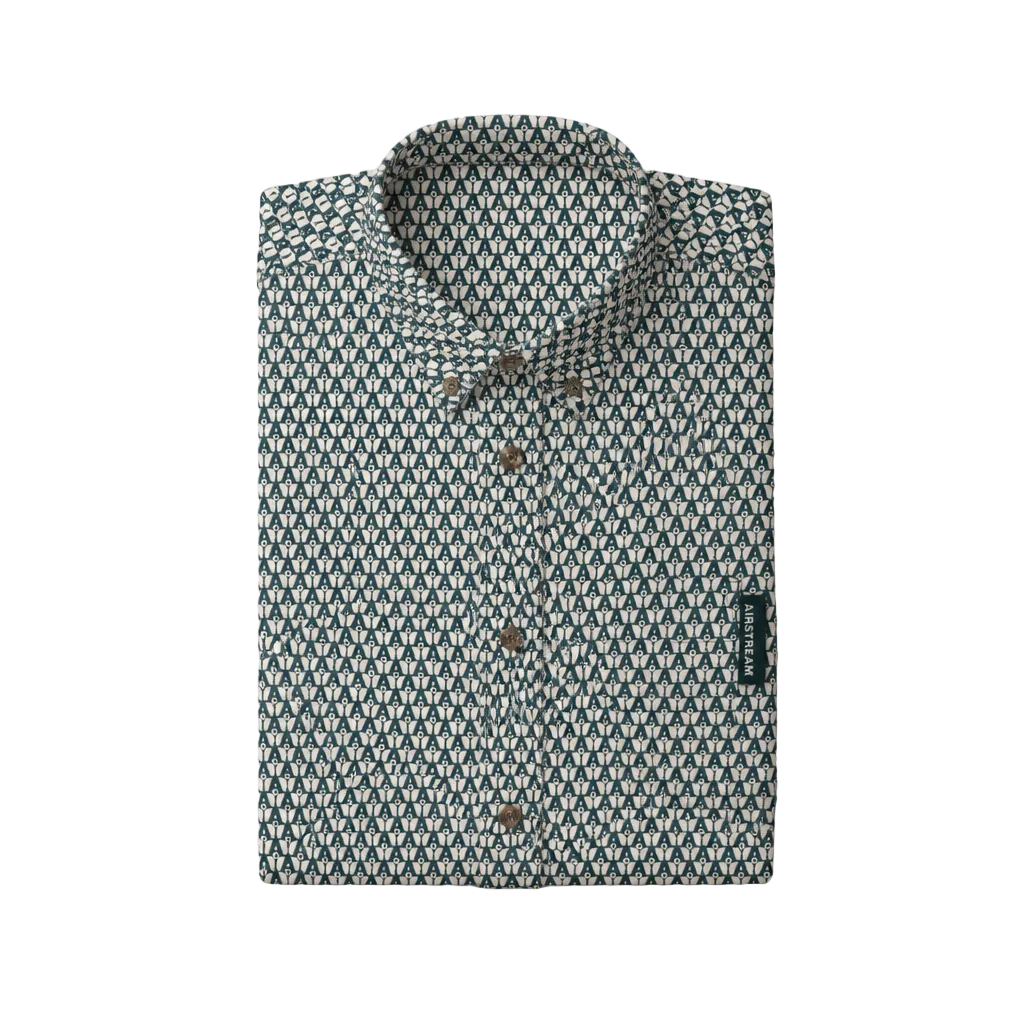 Airstreeam_Trailer_A_Retro_Button_Down Folded