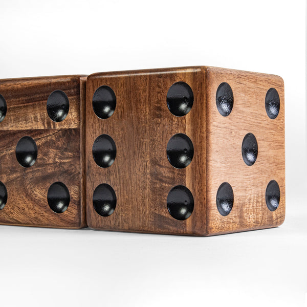 Giant Wood Dice by Elakai