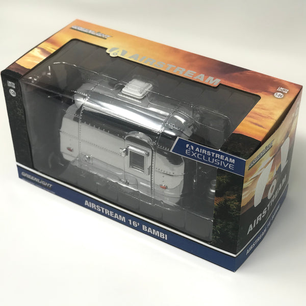 Airstream 1:24 Scale Models by Greenlight