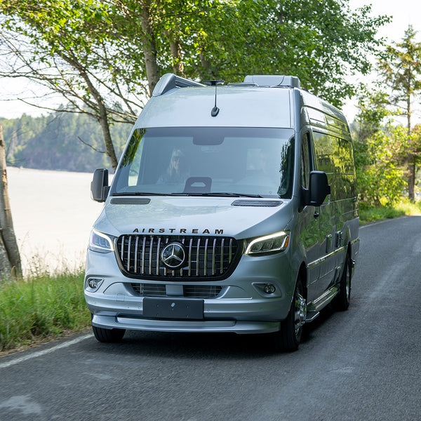 Airstream Owner Manuals: Tommy Bahama Interstate 24GT