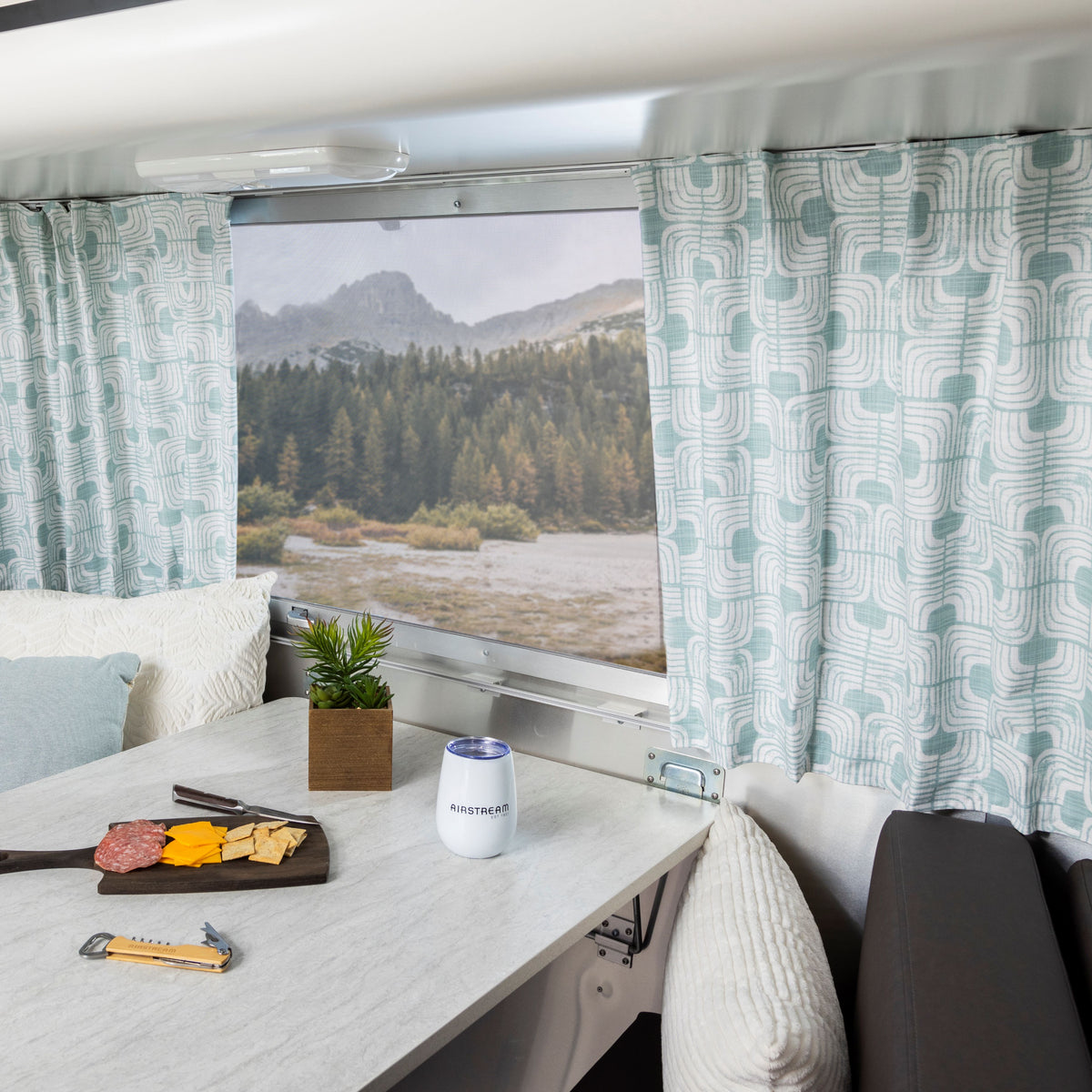 Airstream Printed Custom Curtains for International Signature Travel T ...