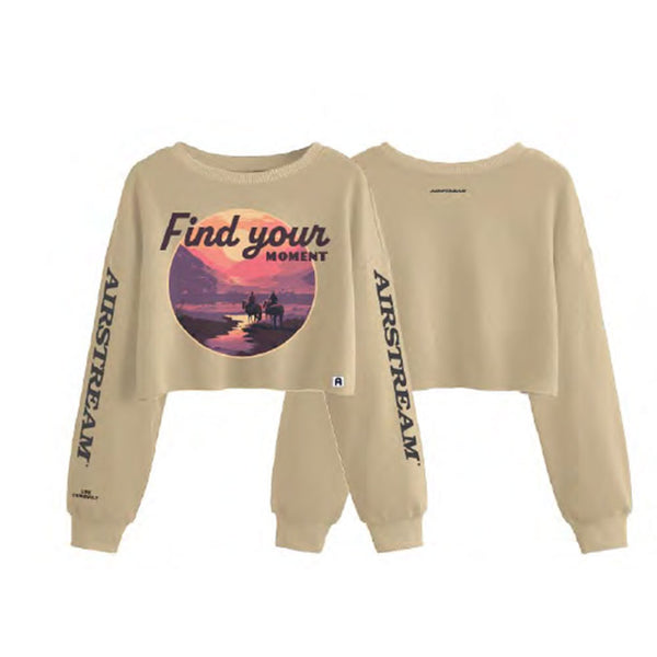 Airstream Dreamer Find Your Moment Crop Fleece